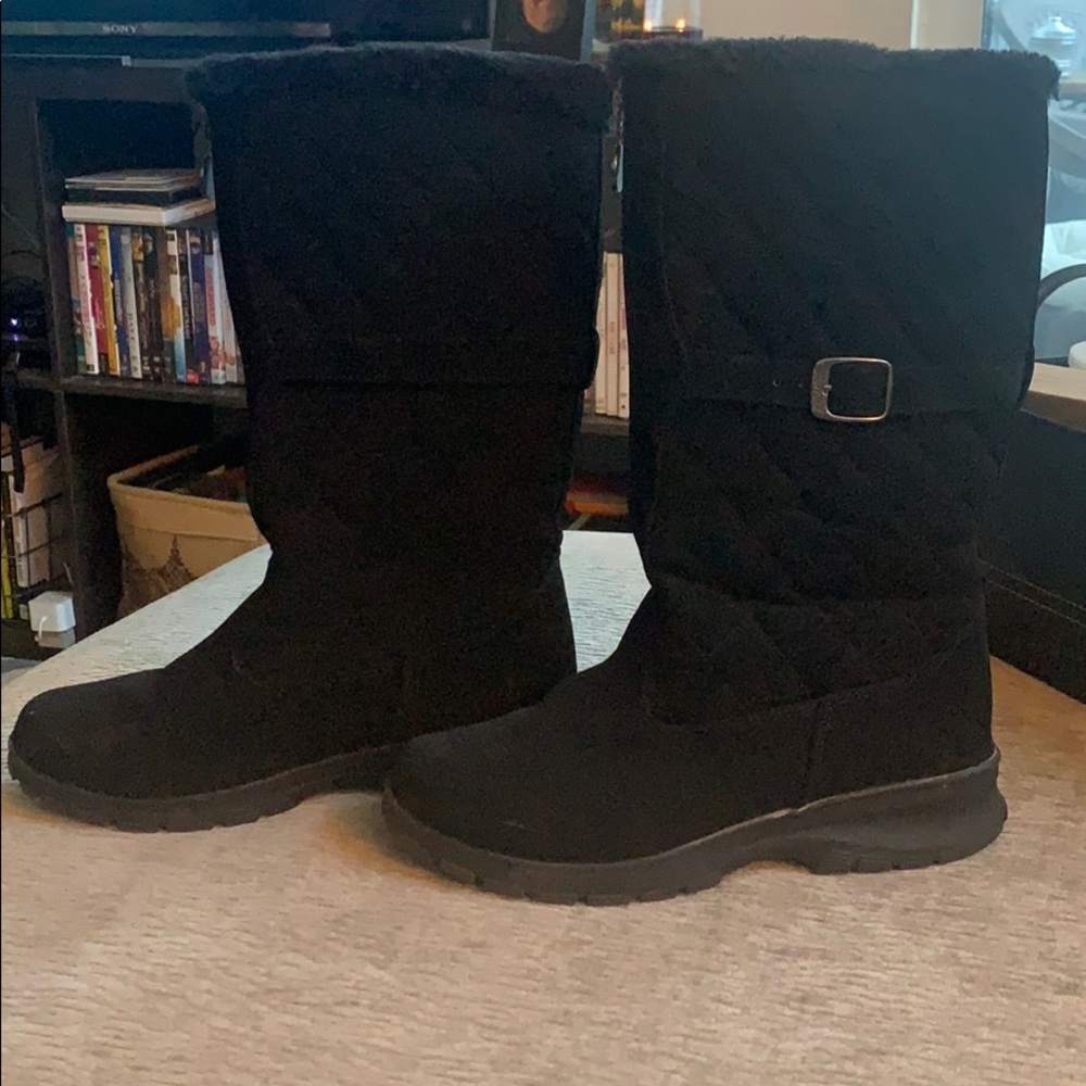 Black Winter Boots
